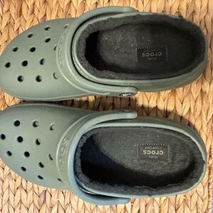 CROCS Kids Fuzz-Lined Clog in Olive
